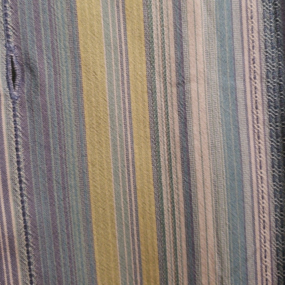 Tommy Bahama men's top - Picture 3 of 3